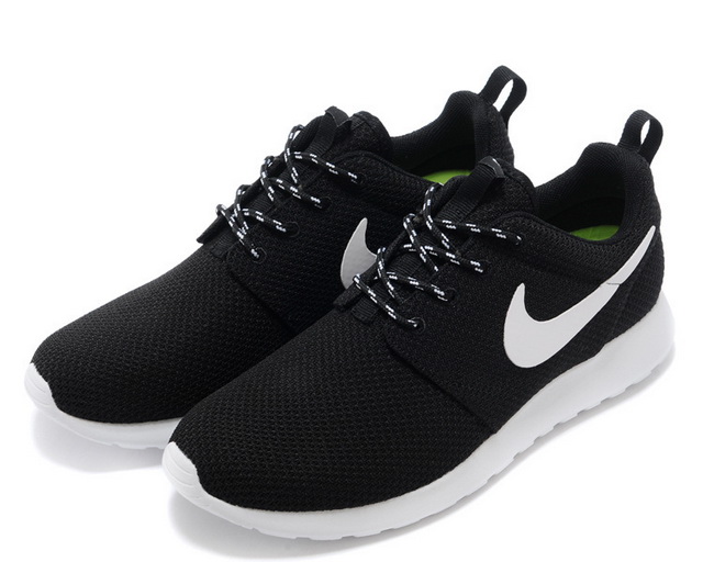 Nike Roshe Run Women 01